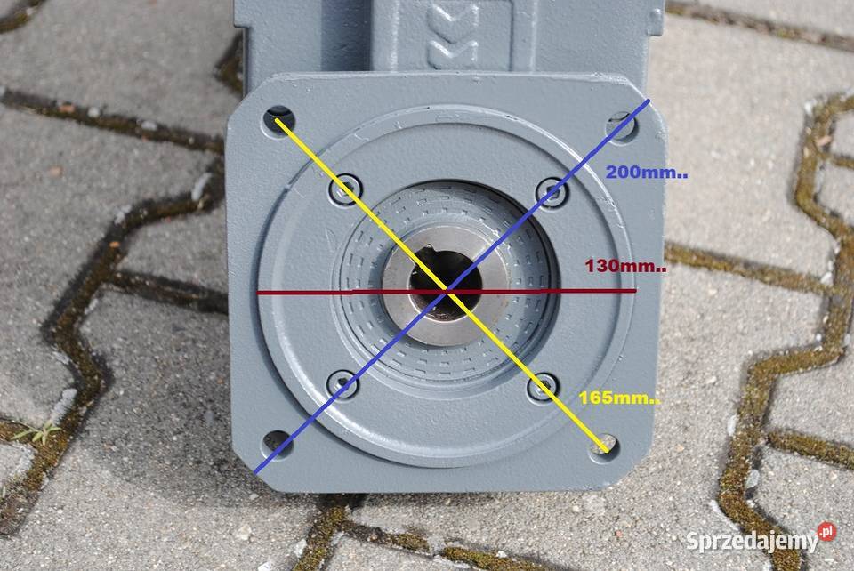 Motoreduktor 037kw 16obrmin Firmy WATT Kargowa