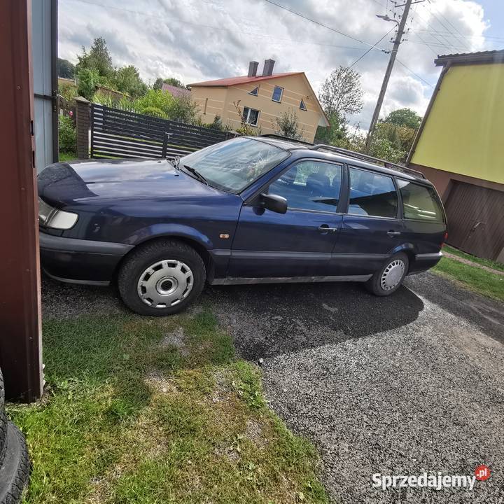 Piękny vw passat b4 18 gaz klasyk 130