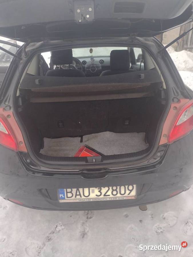 Mazda 2 2010 Samochody osobowe Wrotki