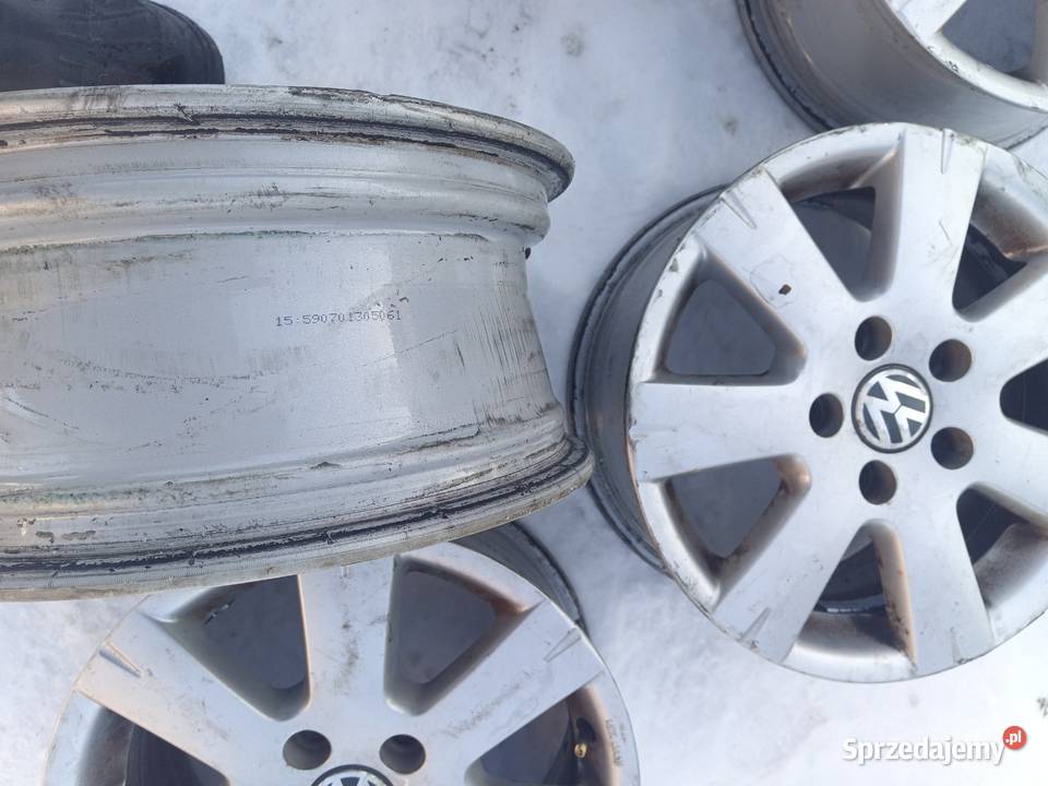 Sprzedam felgi aluminiowe i opony 15 Lubaczów