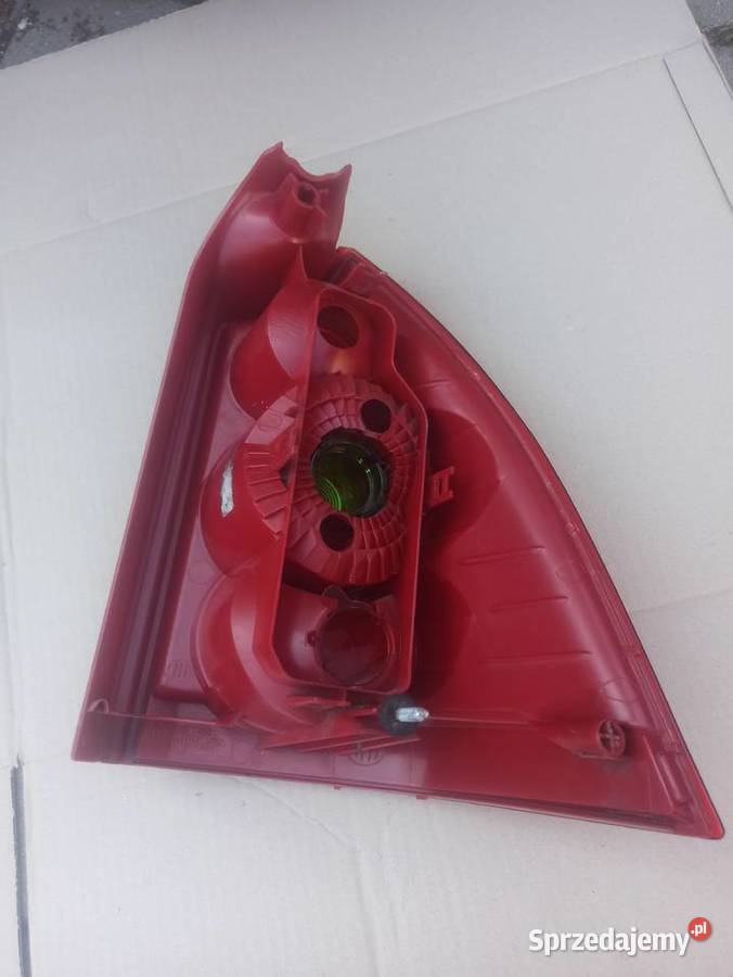 Lampa Lewy Tył Tylna Lewa Peugeot 307 SW Kombi lewe Bolesławiec