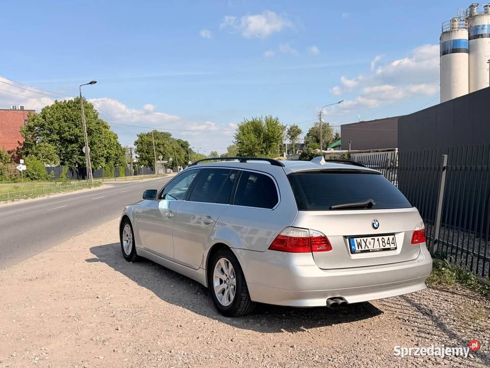 BMW E61 25 benzyna 2007 BMW Piaseczno