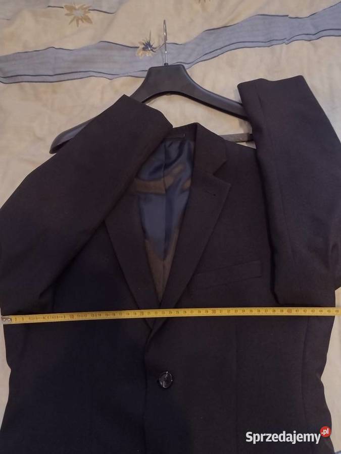 Garnitur młodzieżowy 164 wzrostu Komorów