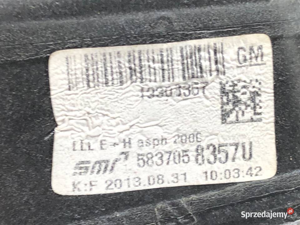 LUSTERKO LEWY OPEL ASTRA J Hatchback 0915 osobowe