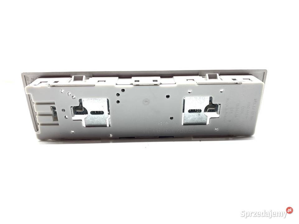 LAMPKA PODSUFITKI WNĘTRZA KABINY SEAT LEON III osobowe sprzedam