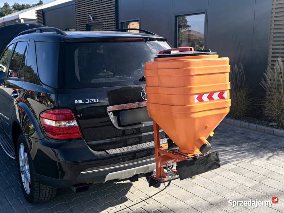 NOWA Posypywarka Solarka Samochodowa 110 L 12 V