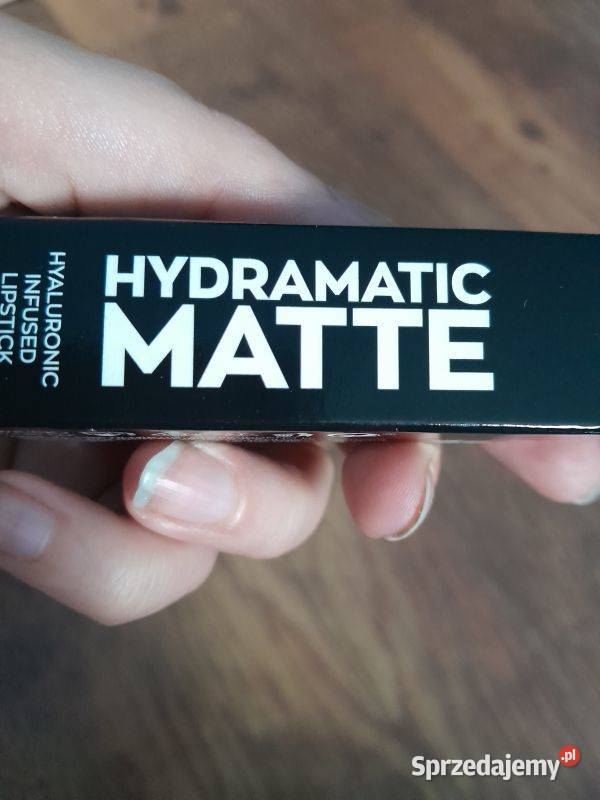 Matowa szminka z kwasem hialuronowym Hydra Blush Siewierz sprzedam