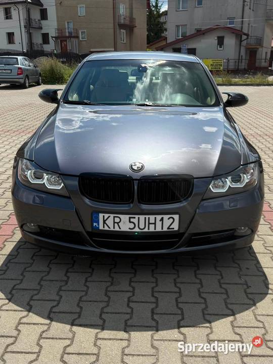 BMW E90 2005r przed lift 330d światła przeciwmgielne świętokrzyskie Sępichów