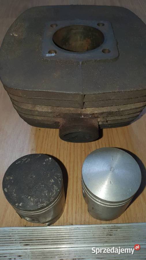 Cylinder wsk 125 nominalny plus nowy tłok Dobrzejów