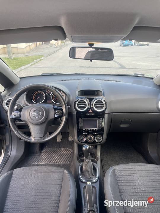 Opel Corsa D 12 LPG 1229cm3 Corsa Glanów sprzedam