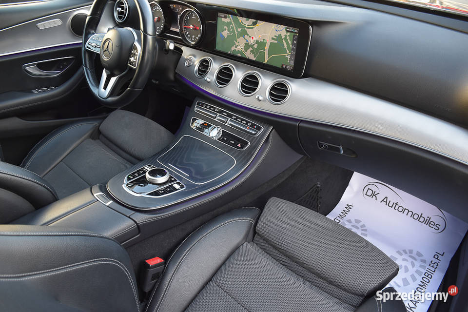 MercedesBenz Klasa E 220 d T 9GTRONIC AMG Line Samochody osobowe Gdańsk