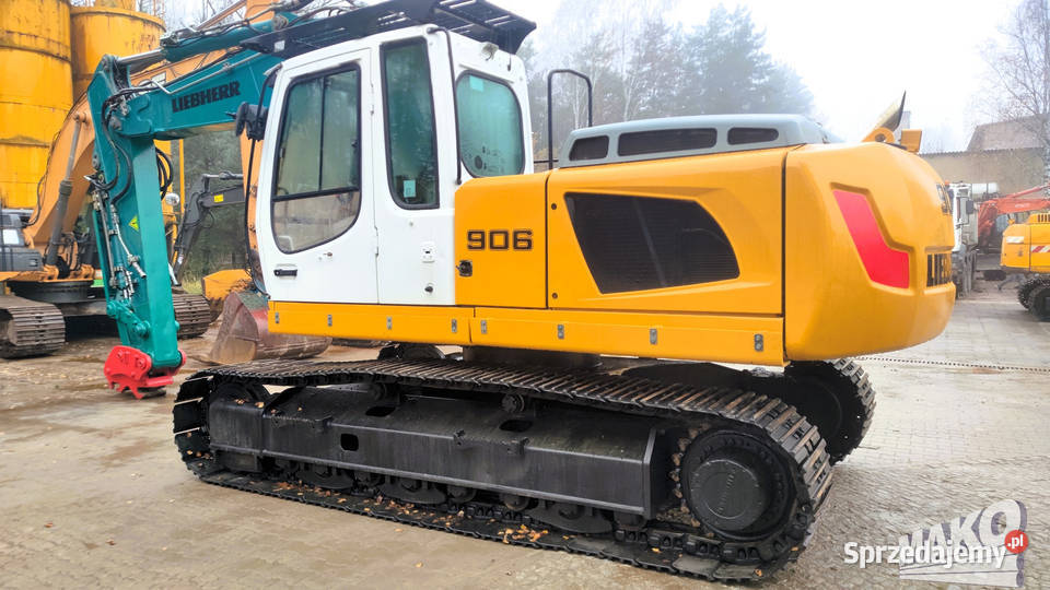LIEBHERR R906 LC