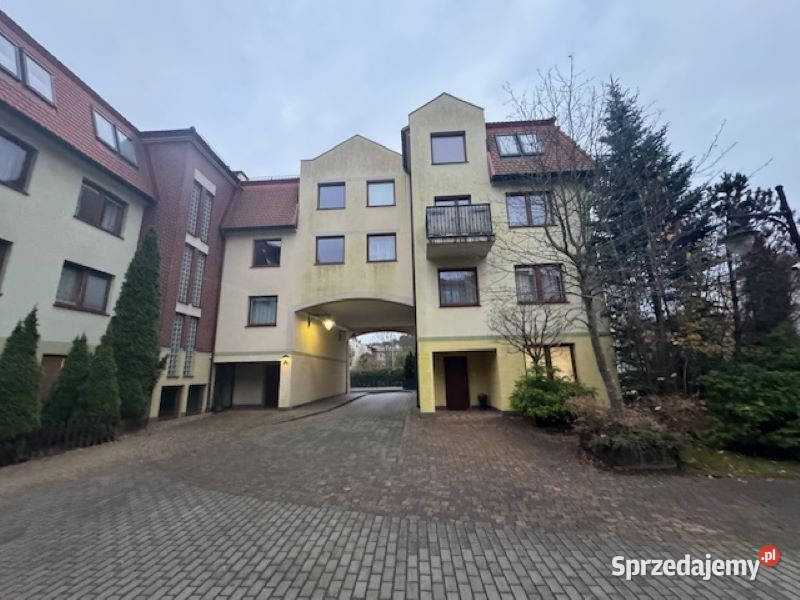 Syndyk sprzeda mieszkanie dwupoziomowe pomorskie