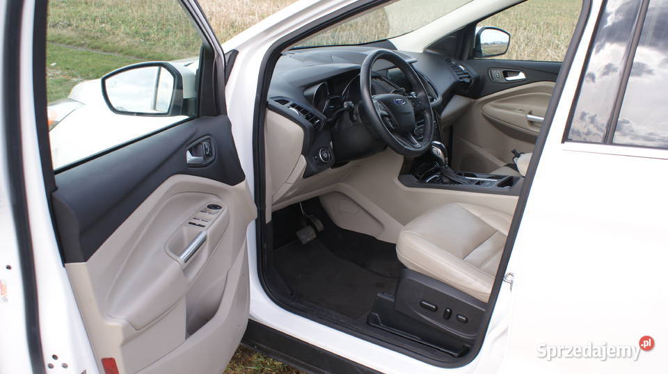 Ford Escape Kuga Titanium 80 000 4/5 Samochody osobowe Julianpol