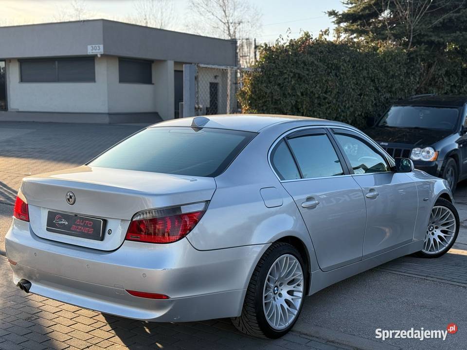 Bmw 525IAutomatAlufelgiDuzaNaviSkóryRatyZamiana wspomaganie kierownicy Częstochowa