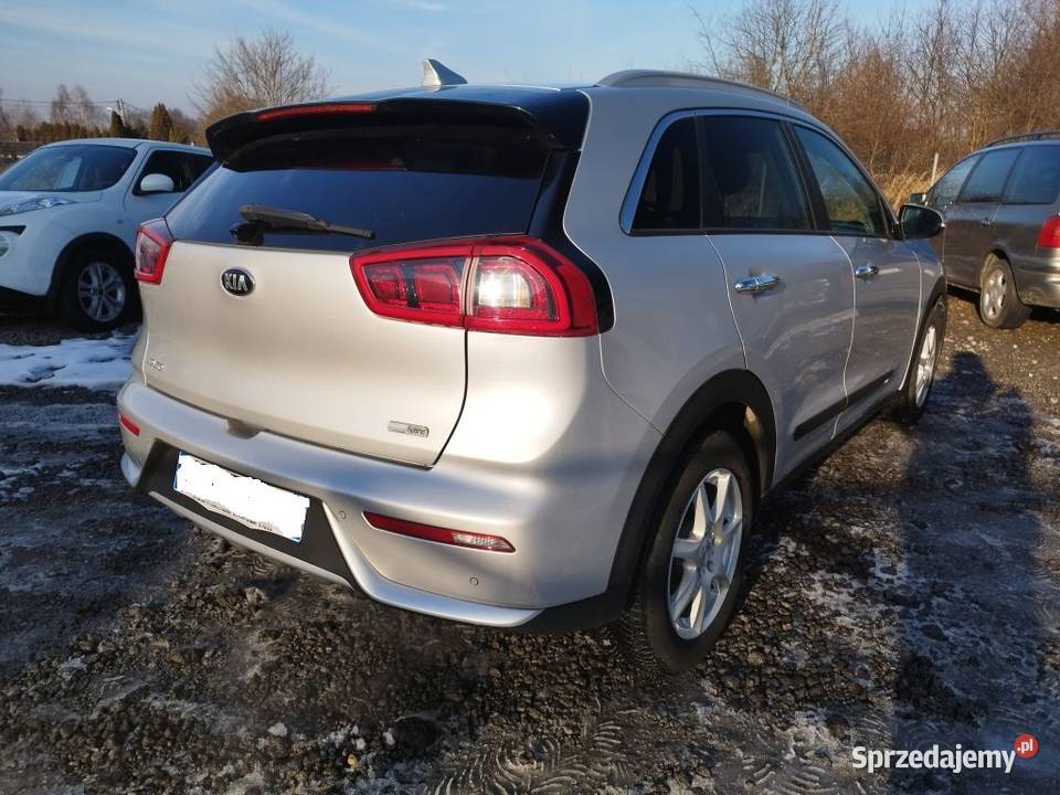 Kia Niro 16 hybryda klima kamera stan gwarancja 1600cm3 Niro Częstochowa