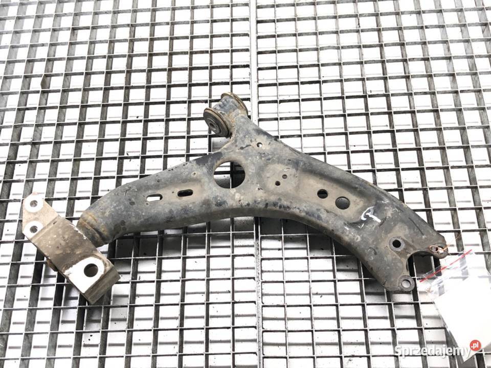 WAHACZ PRAWY PRZÓD VW SCIROCCO III Hatchback