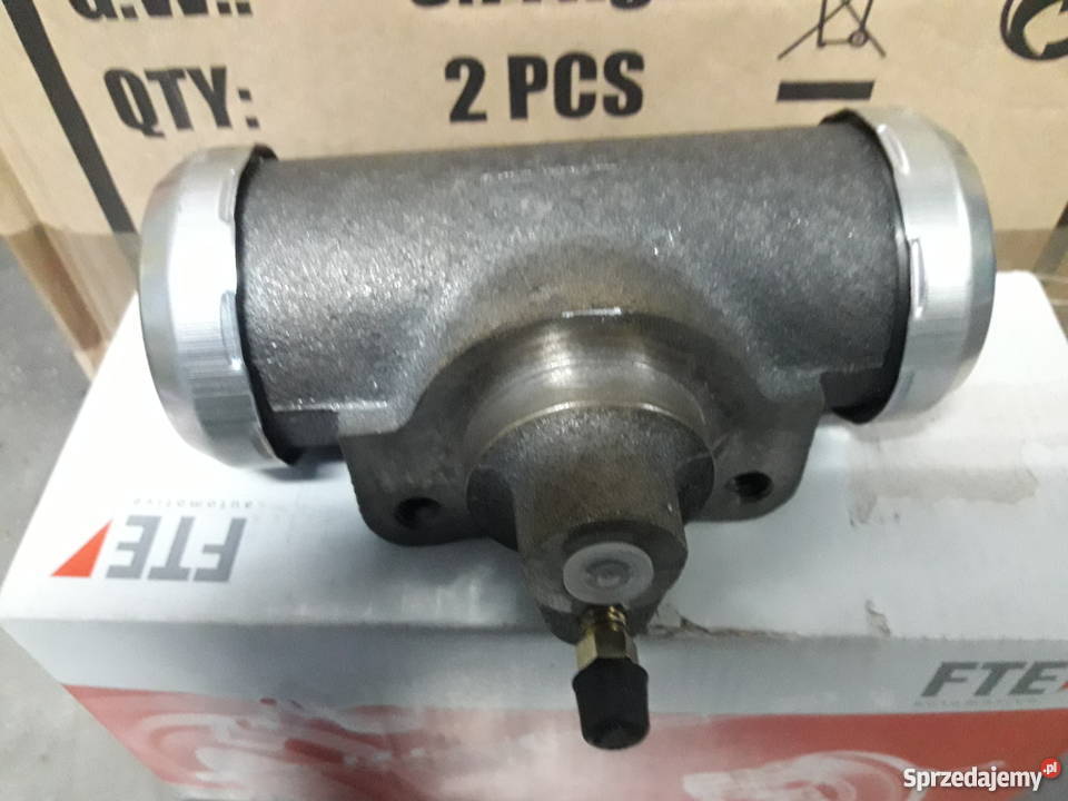 Cylinderek hamulcowy Mercedes 1013 1017 1213