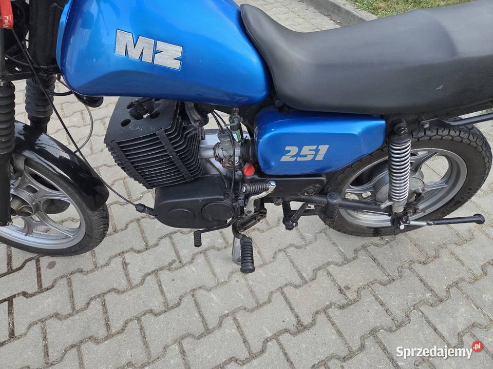 Etz 251 kanuni 1995r nieuszkodzony Biskupiec sprzedam