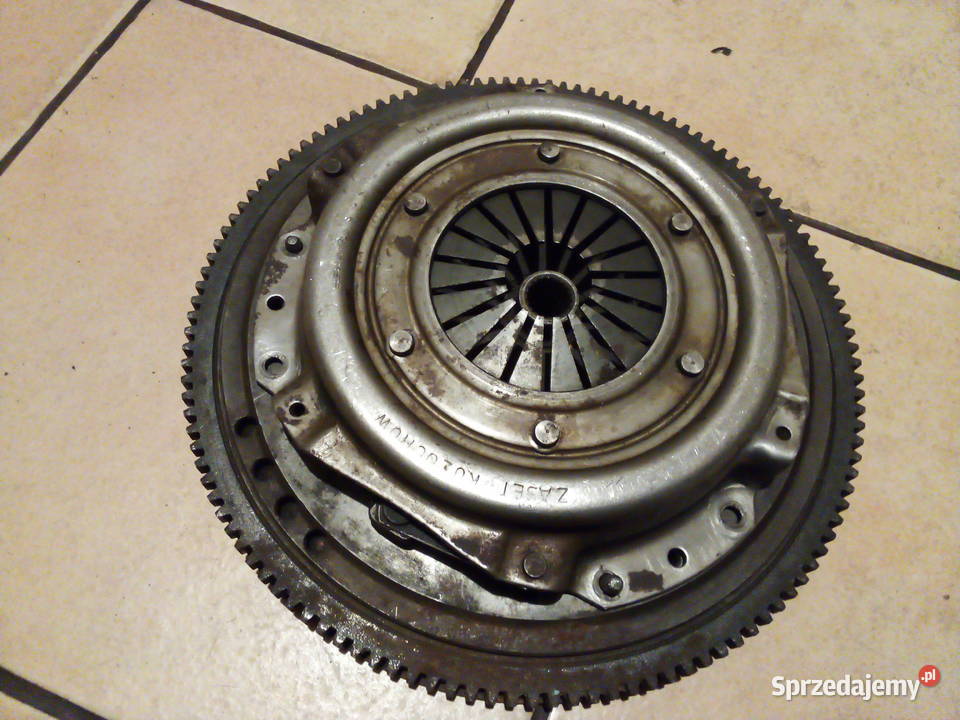 Lampka oświetlenia tablicy rejestracyjnej Leszno