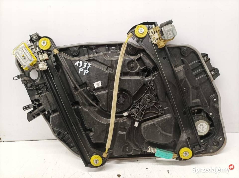 MECHANIZM SZYBY PRAWY PRZÓD W118 2478201502 Mechanizmy opuszczania szyb