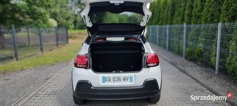 Citroen C3 PURETECH 2017 12 benzyna 110 SS SHINE Zabrze