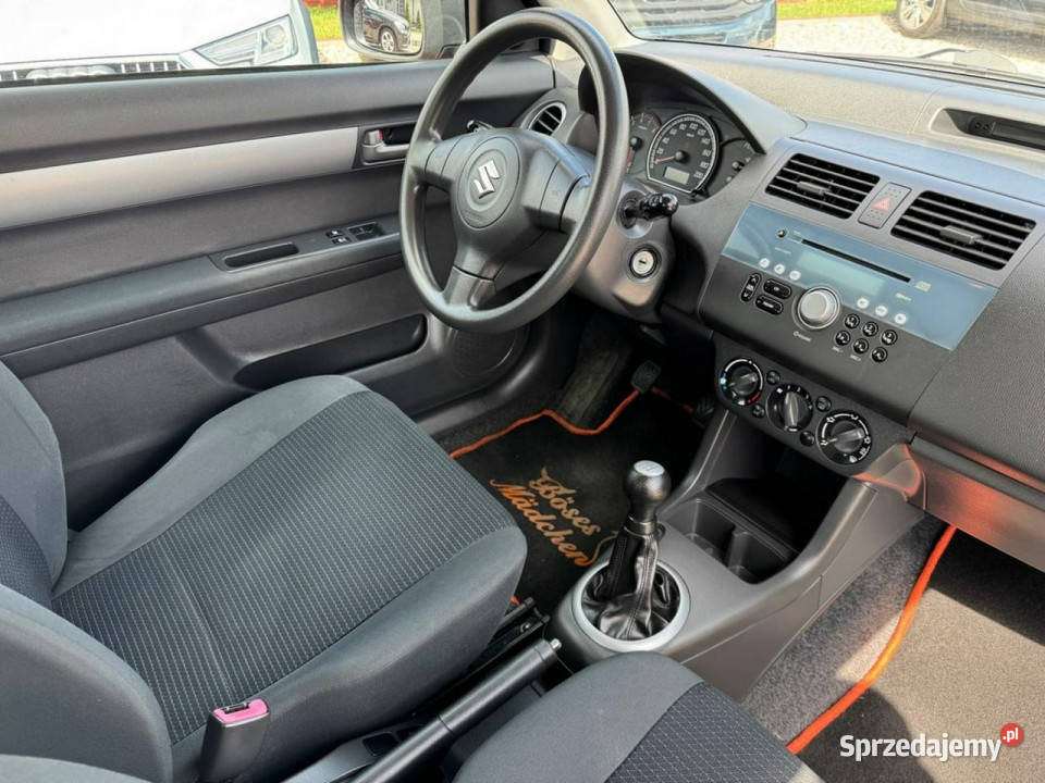 Suzuki Swift Swift 13 benzyna 111 2koła Śliczny Rok produkcji 2008 Szerominek