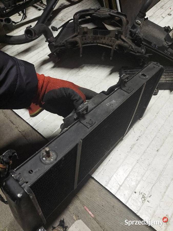 Triumph 955 rs sprint chłodnica wiatrak radiator sprzedam