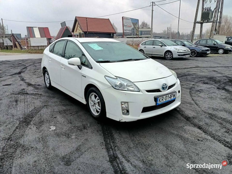 Toyota Prius Toyota Prius 18 Hybrid 10r Automat Tarnów sprzedam