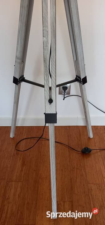 Lampa podłogowa trójnóg Ventaqe Wrocław