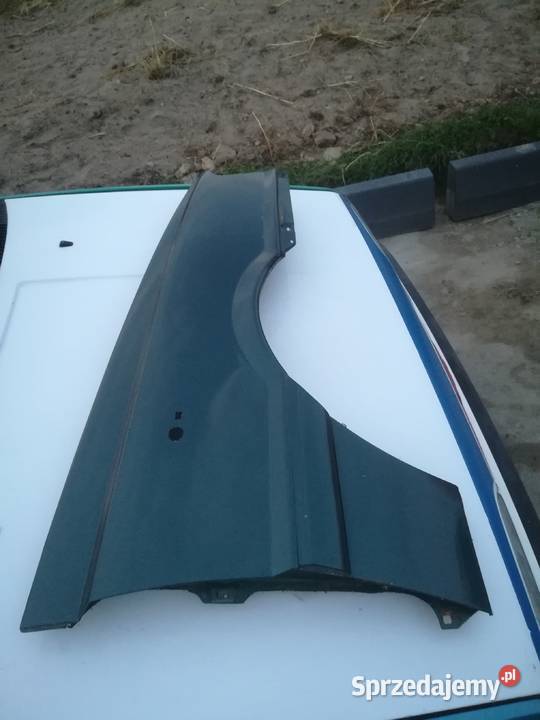 Polonez caro atu truck błotnik prawy 42u kombi Błotniki Suskowola