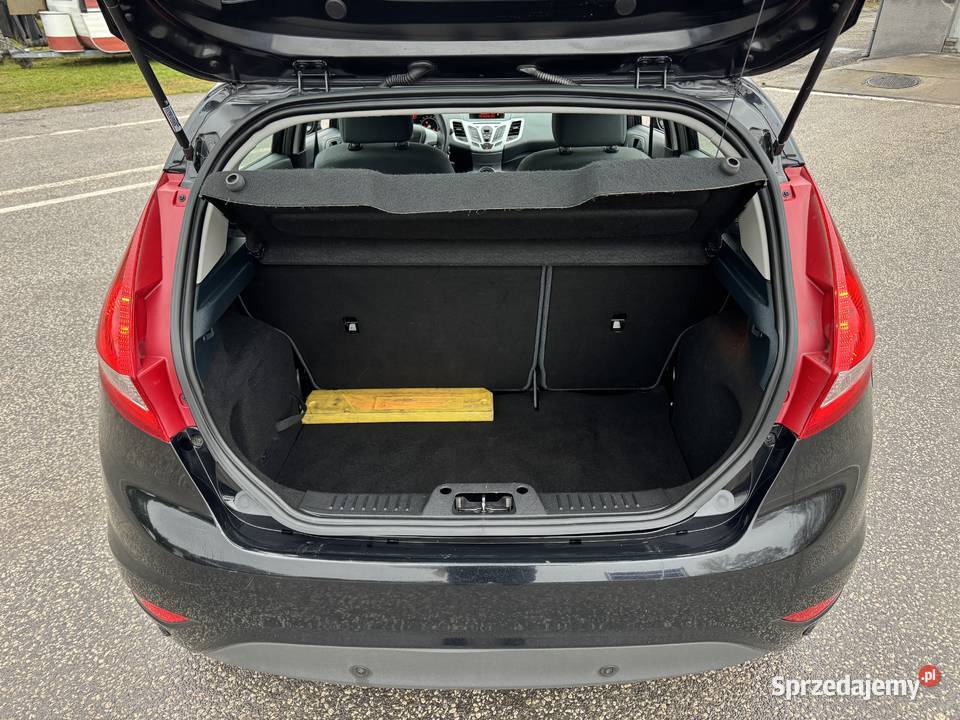 Ford Fiesta 125 BENZYNA Salon Polska gniazdo AUX Fiesta wielkopolskie Konin