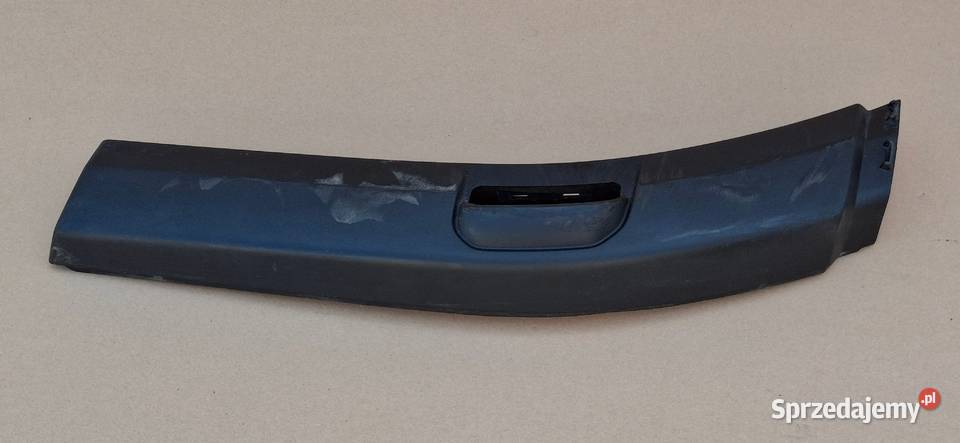 SCANIA R S LISTWA NADKOLA BŁOTNIKA PRAWA Bieleń