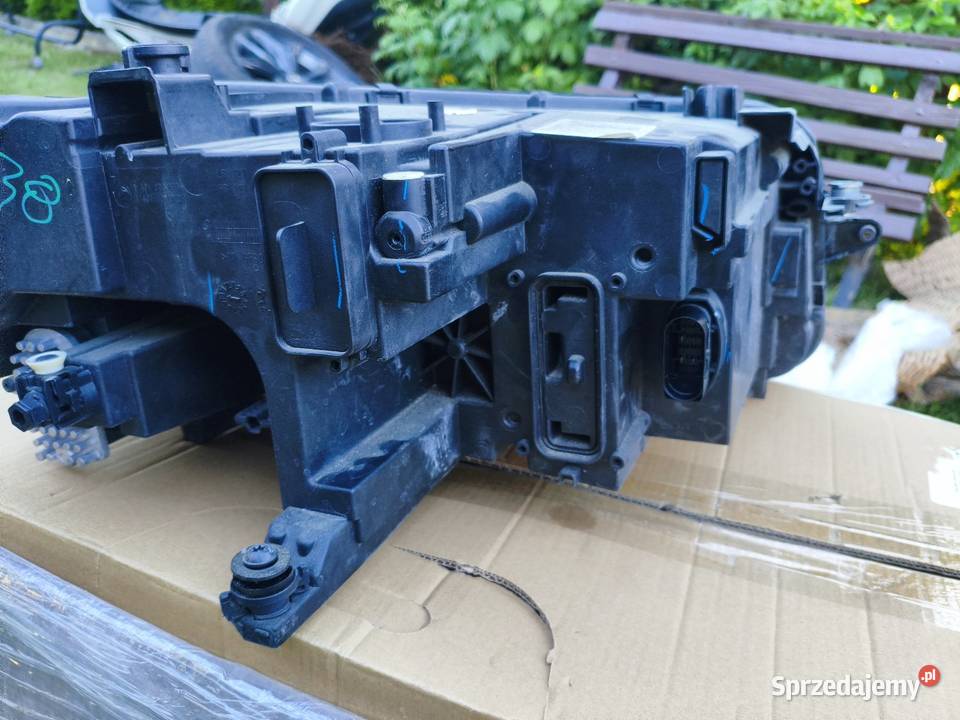 tiguan 2 lampa reflektor przód lewa Zgierz