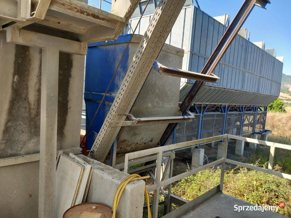 Wezeł z mieszalnikiem 1m3 4 zasypy 20m3 Rok produkcji 2000