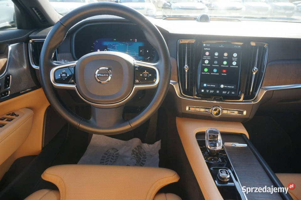 Volvo V90 Cross Country B5 D AWD 235 Ultimate Poznań