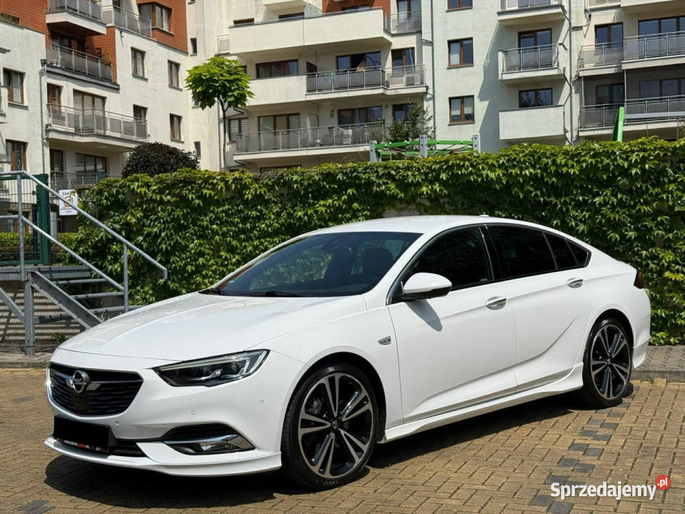 Opel Insignia Grand Sport stan 4x4 serwisowana elektrochrom. lusterko wst. śląskie Tarnowskie Góry