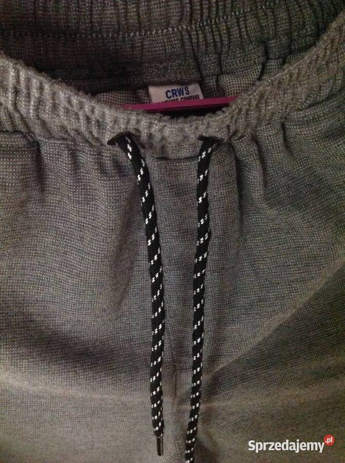Spodnie Krótkie CRWS Clothing Company r M nowe Nowa Sól sprzedam