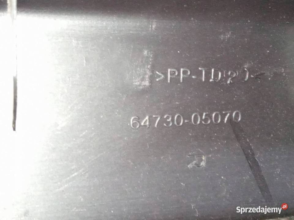 TAPICERKA BOCZEK BAGAŻNIKA LEWY PRAWY KOMPLET Tapicerki samochodowe świętokrzyskie sprzedam