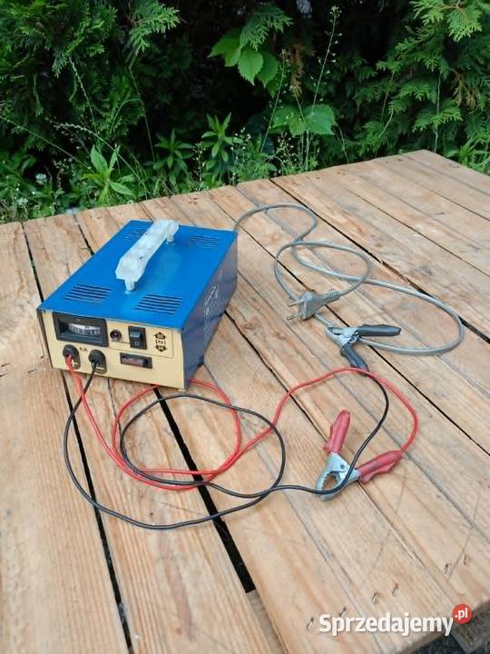 Prostownik 12v 6A 60Ah 34Ah sprzedam