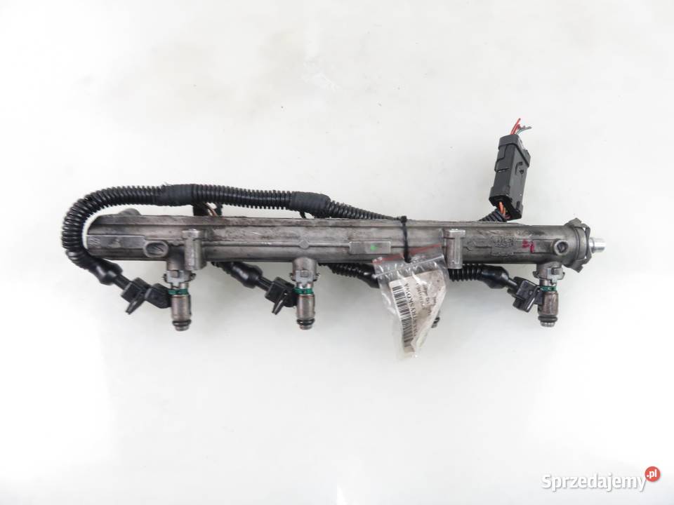 LISTWA WTRYSKOWA FIAT STILO 16 16V IWP109