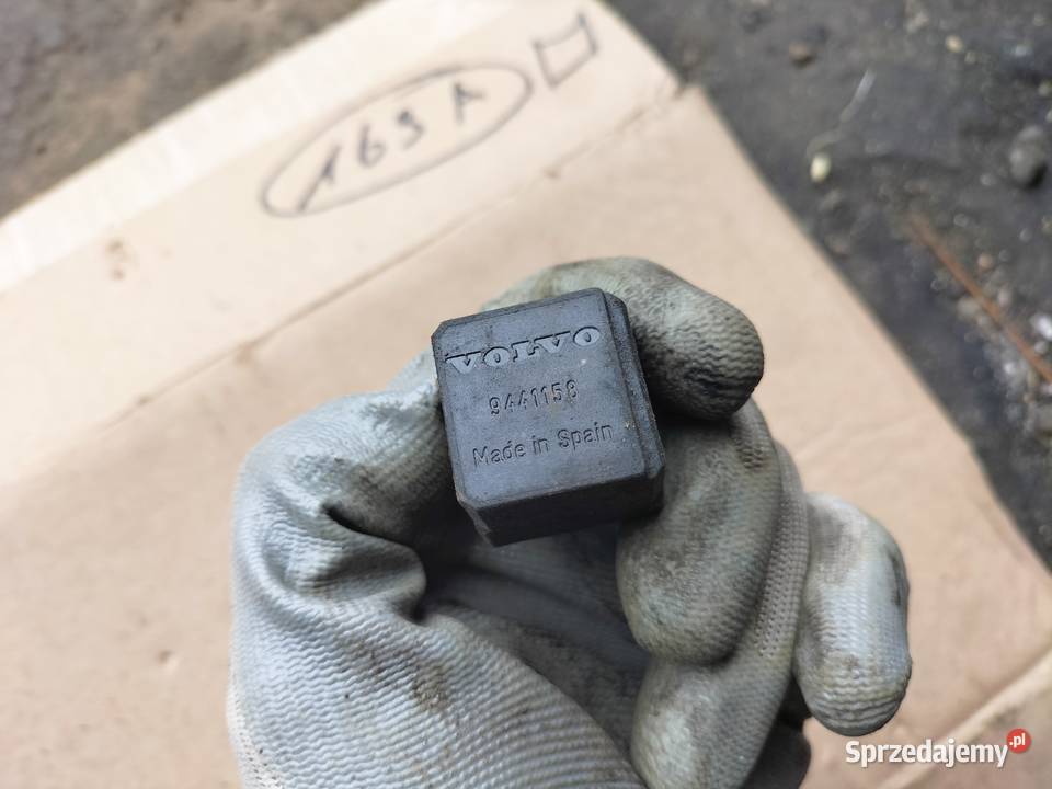 PRZEKAŹNIK VOLVO V 9441158 osobowe lubelskie Kamień-Kolonia