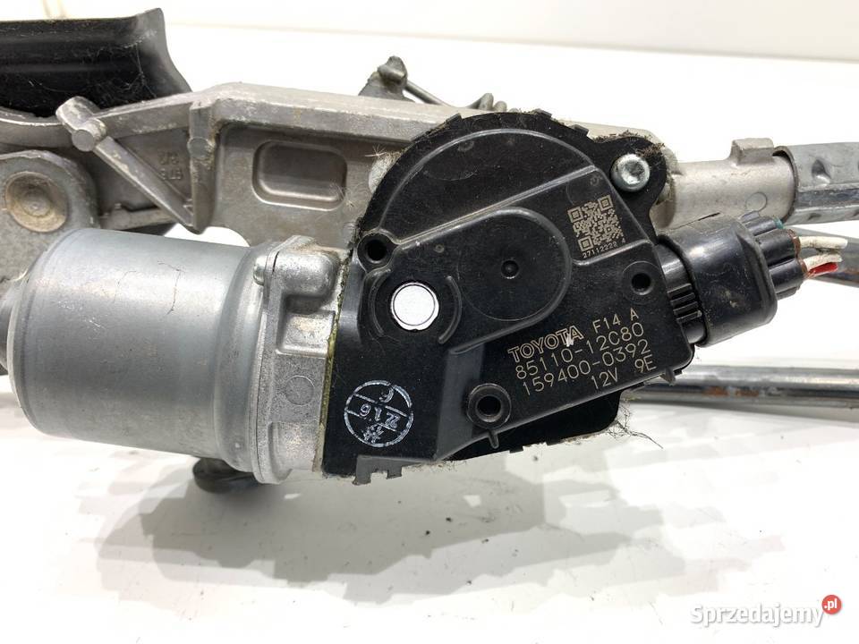 MECHANIZM WYCIERACZEK PRZÓD TOYOTA COROLLA E21