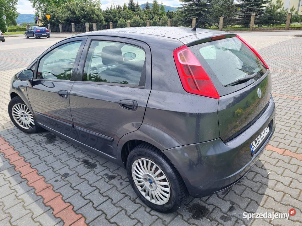 Fiat grande punto 12 2007 Benzyna gaz Rok produkcji 2007 Andrychów
