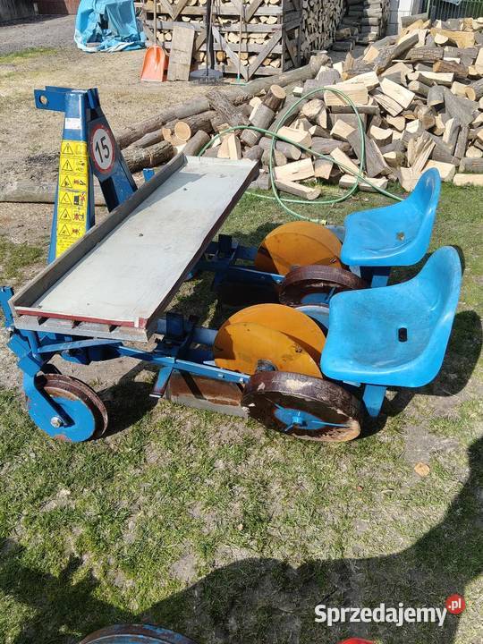 Sadzarka do rozsady warzyw tytoniu Tworyczów