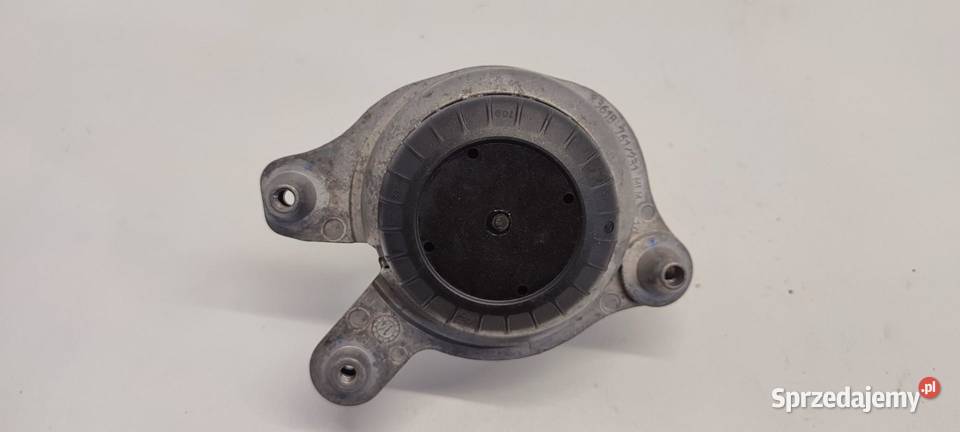MERCEDES W205 PODUSZKA SILNIKA A2052406717 sprzedam