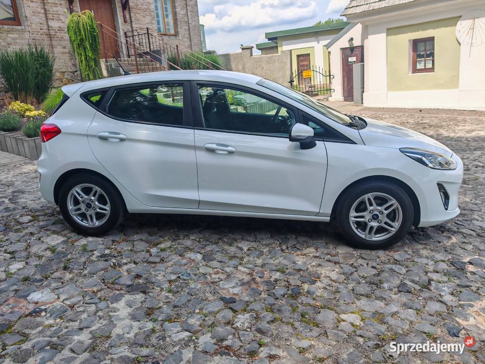 Ford Fiesta Mk8 2018 11 benzyna bluetooth Ostrowiec Świętokrzyski