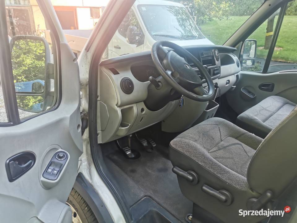 Renault Master laweta autolaweta pomoc drogowa śląskie Bielsko-Biała