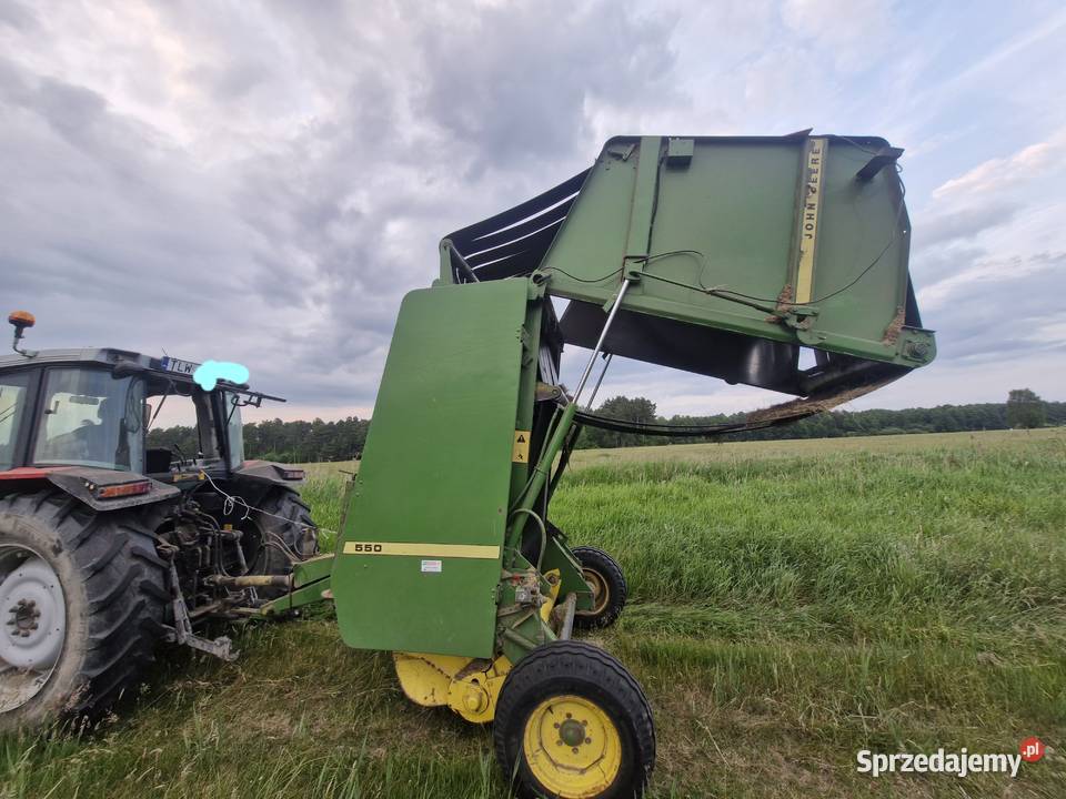 Prasa john deere 550 nieuszkodzony Włoszczowa