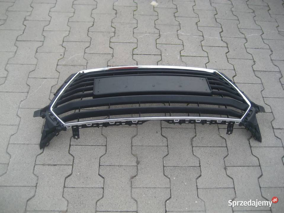 AUDI TT 8S0 8S 1518R ATRAPA GRILL 8S0853651